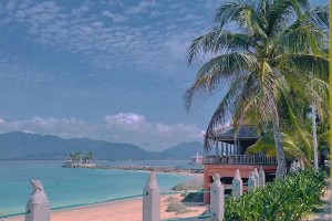 李一桐度假护肤秘籍：旅行化妆包必备清单