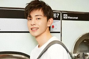 邓伦与金晨、杨紫的十年情路：从顶流到塌房