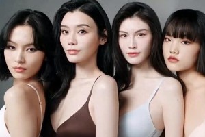 维密梦幻柔光文胸：自信美与舒适性感
