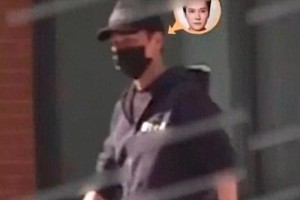 赵丽颖冯绍峰同现身医院 离婚后共同照顾孩子引关注
